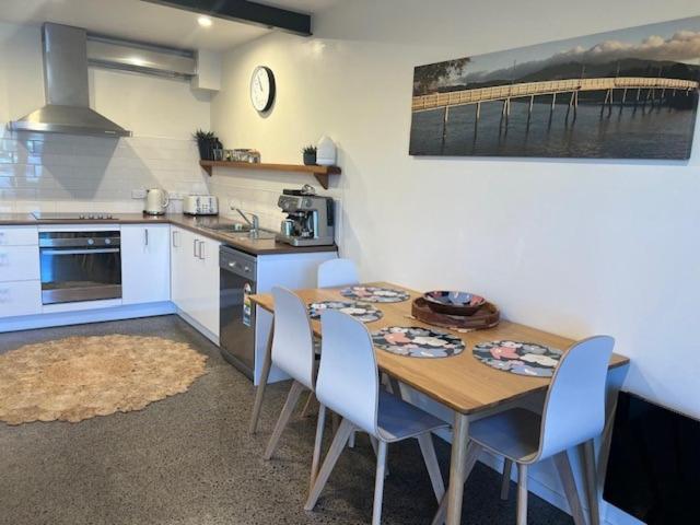 Longitude Apartments Raglan Eksteriør billede